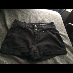 Black high waisted shorts from Aeropostale